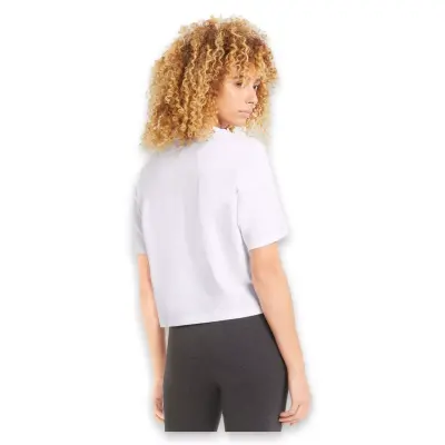 Puma 586866 Ess Cropped Logo Beyaz Kadın T-Shirt - 2